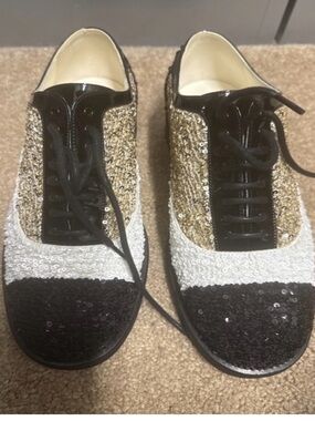 Chanel CC Sequined Colorblock Lace-Up Women's Sneakers in Black, White & Gold